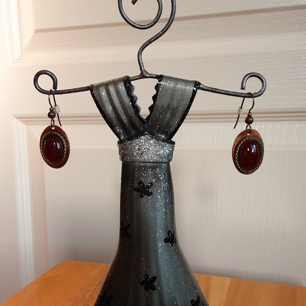 Vintage Copper and Carnelian Cabochon Earrings